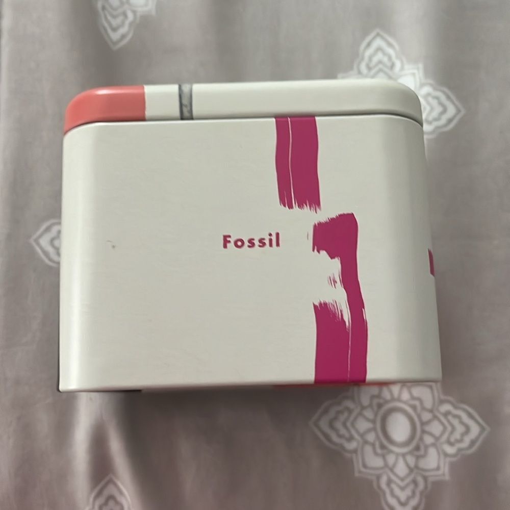 Fossil Watch Tin Box - Picture 3 of 5